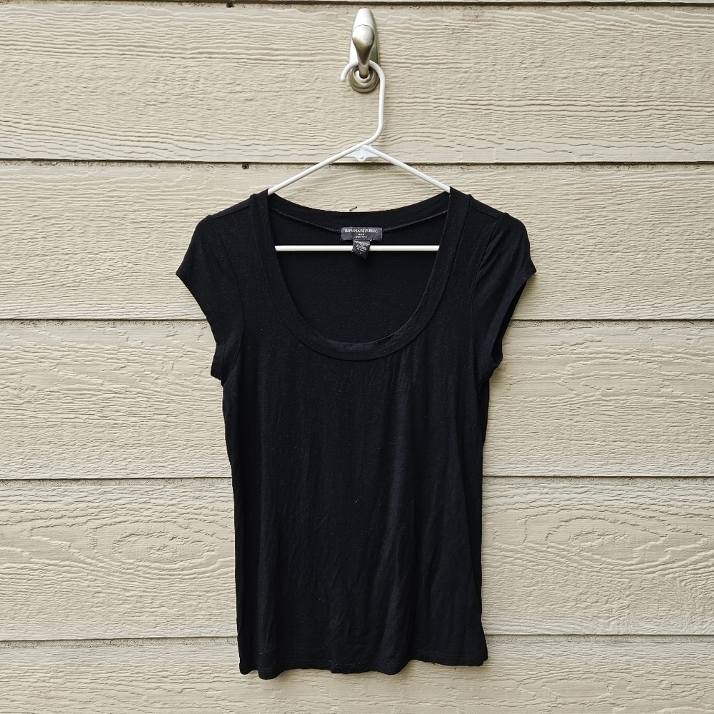 Banana Republic black modal blend scoopneck tee small